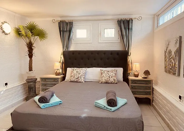 The Good Life Costa Adeje (Tenerife)