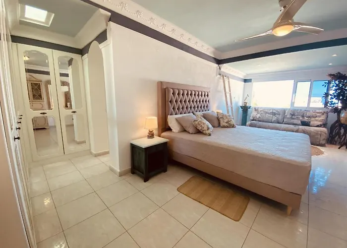 The Good Life Holiday home *